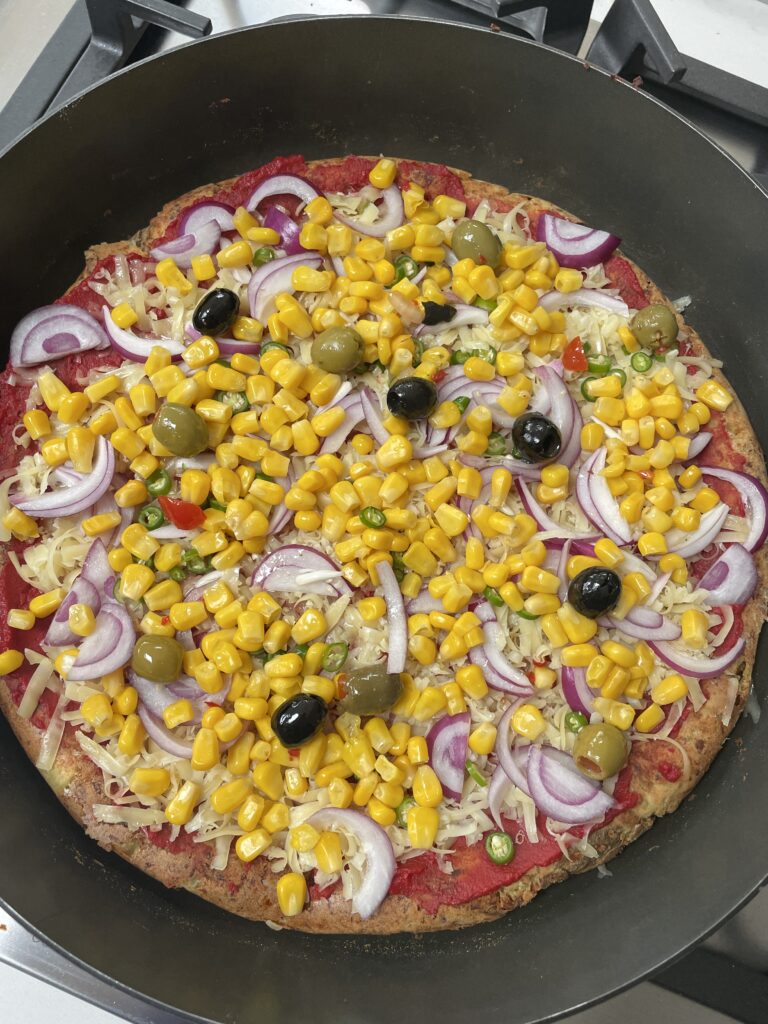 syn free vegetarian pizza with cheese, sweetcorn, olives and chillies